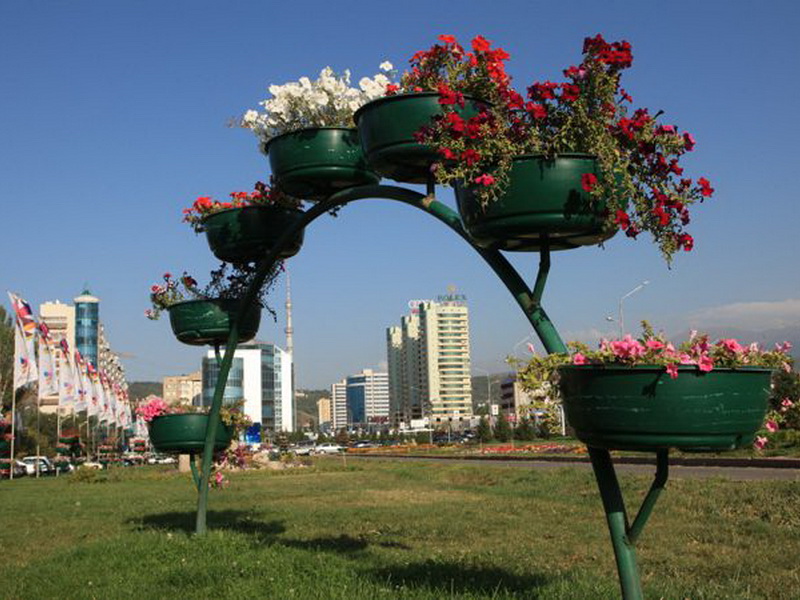 В историческом центре Алматы
